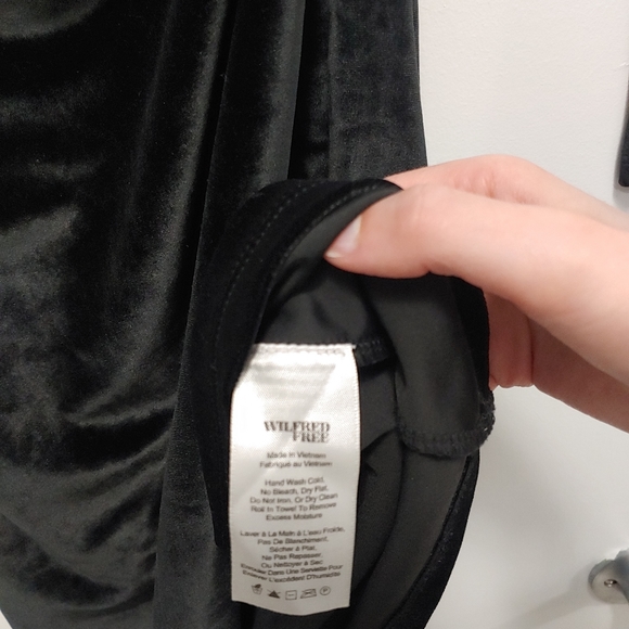 Aritzia Wilfred Klum Velvet Dress - Picture 6 of 8